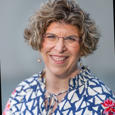 Michelle Robin profile photo from LinkeIn