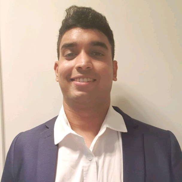 Devin Ediweera profile photo from LinkeIn