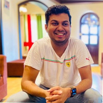 Amey Kadle profile photo from LinkeIn