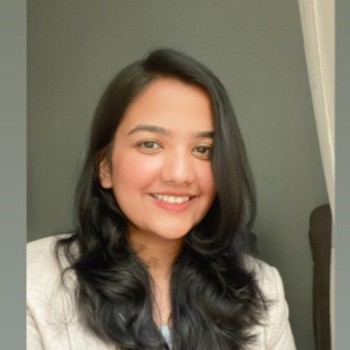 Apoorva Khandelwal profile photo from LinkeIn