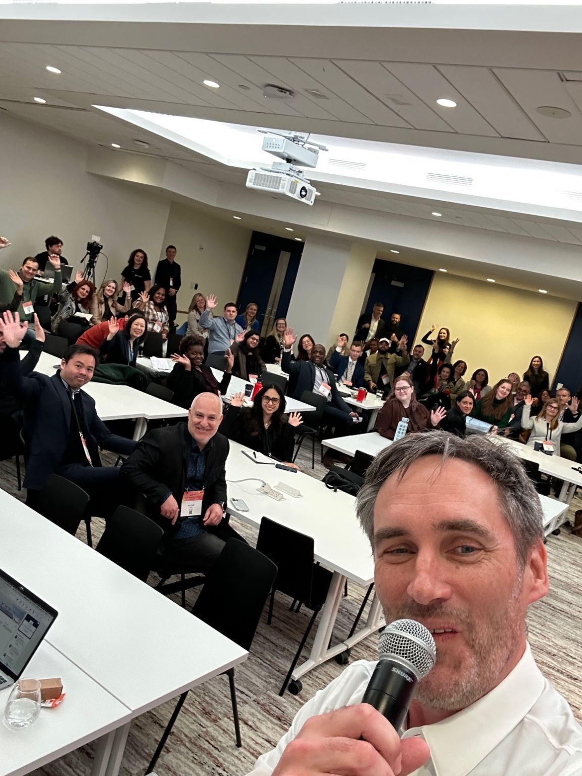 No alternative text description for this image