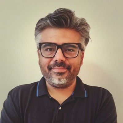 Suvesh Malhotra profile photo from LinkeIn