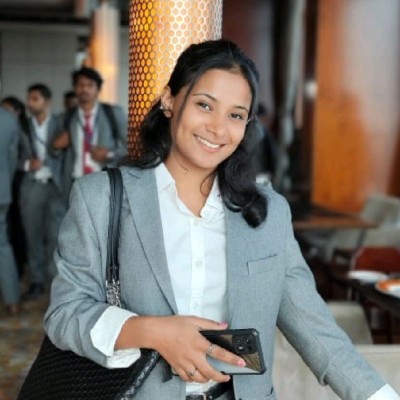 Areena George profile photo from LinkeIn