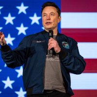 @elonmusk profile photo from Twitter