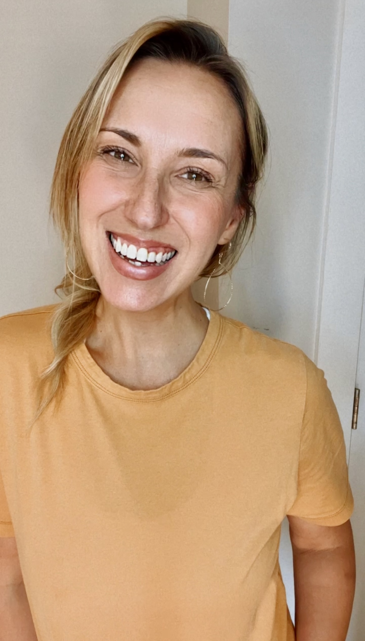 The avatar image for Dara Poznar