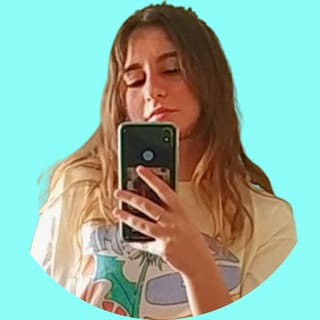 The avatar image for Lola Mure