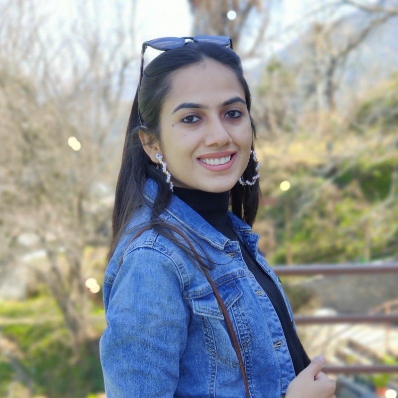 Karishma Kapoor profile photo from LinkeIn