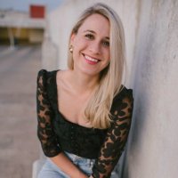 @courtneyruthw profile photo from Twitter